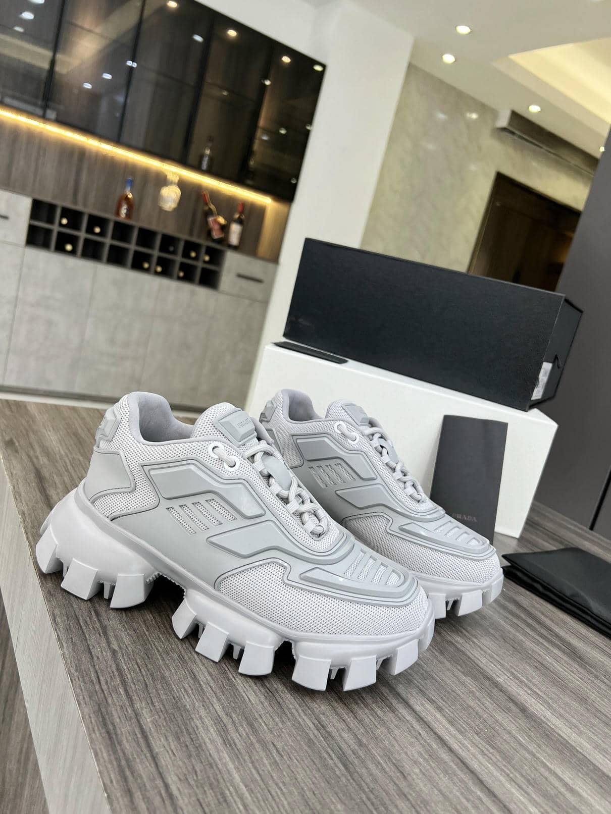 Sneaker 1-16